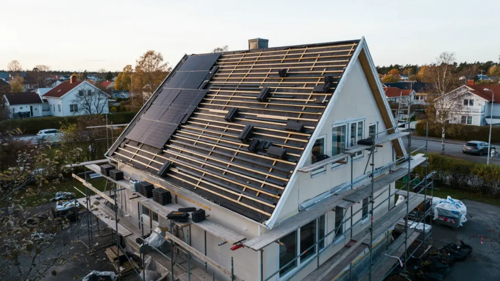 takbyte med option f r solpaneler i valsta m rsta